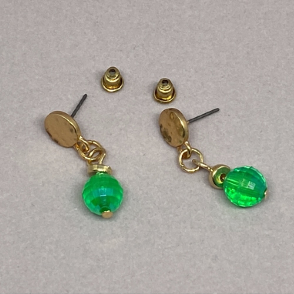 Handmade Green Gold Tone Earrings NEW